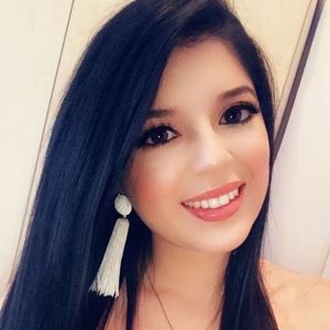 Meet your Posher, Ana